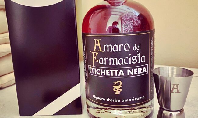 Amaro del Farmacista, è arrivata l’Etichetta Nera