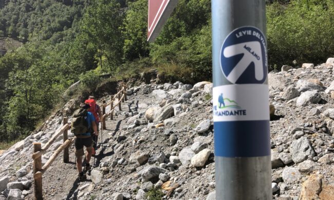 Un nuovo cammino: a piedi dal San Bernardino a Milano e viceversa
